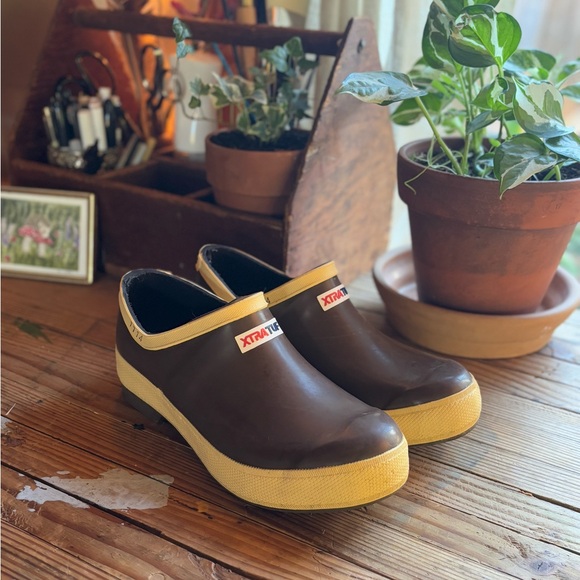 XTRATUF Slip-On Clog Shoes - Picture 1 of 6